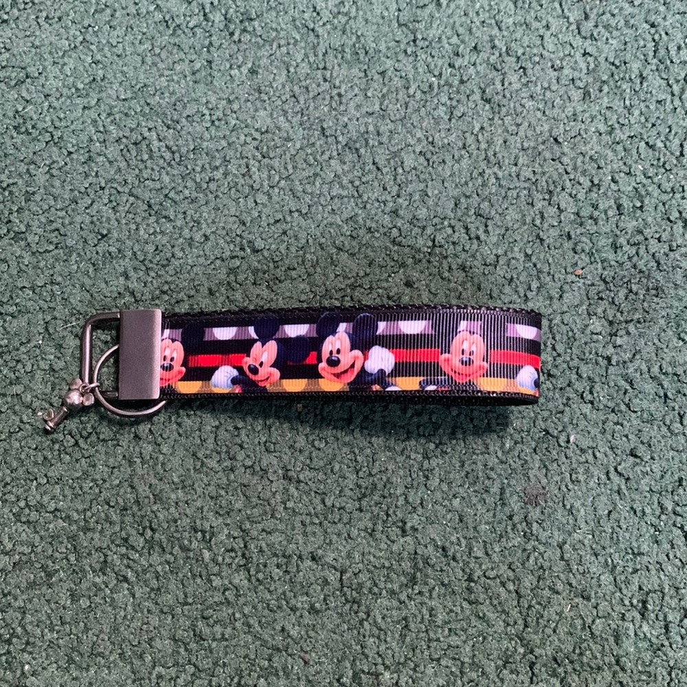 Disney Mickey Mouse Key Landyard